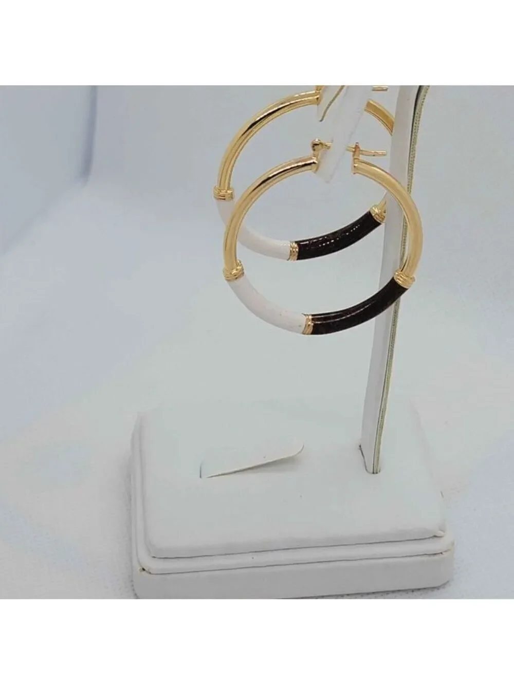Brand New Brazilian 18k Gold Filled Brown/white Hoops